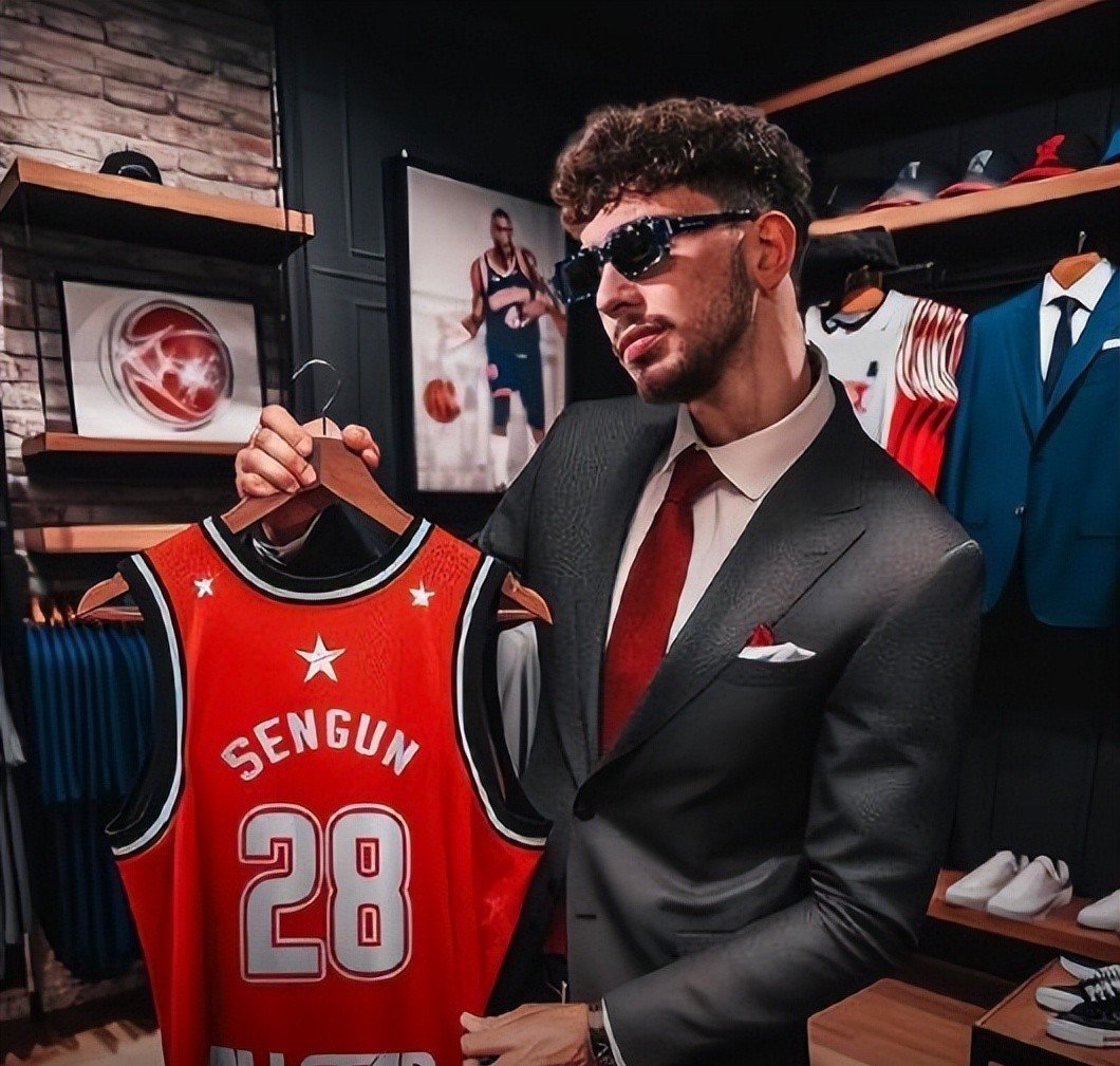 包含休斯敦火箭发布备战花絮，清晨外线爆发，意大利杯任务艰巨，资深球员宣示担当的词条-米兰在线入口