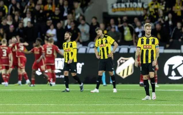 今夜西甲焦点战；费耶诺德调整名单；更衣室稳定；赛季目标并未改变 -米兰网址