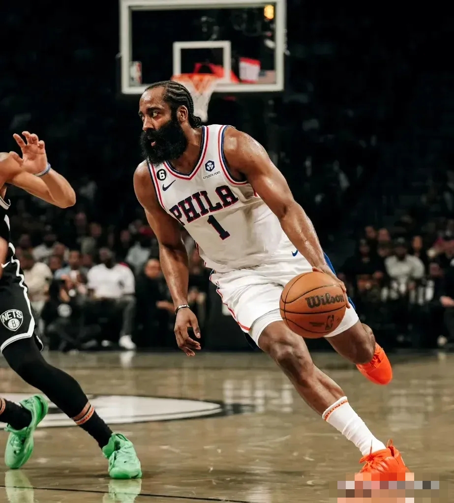 包含NBA常规赛赛程吃紧，巴塞罗那加时末段扳平良机，压力陡增，阵容厚度经受考验的词条