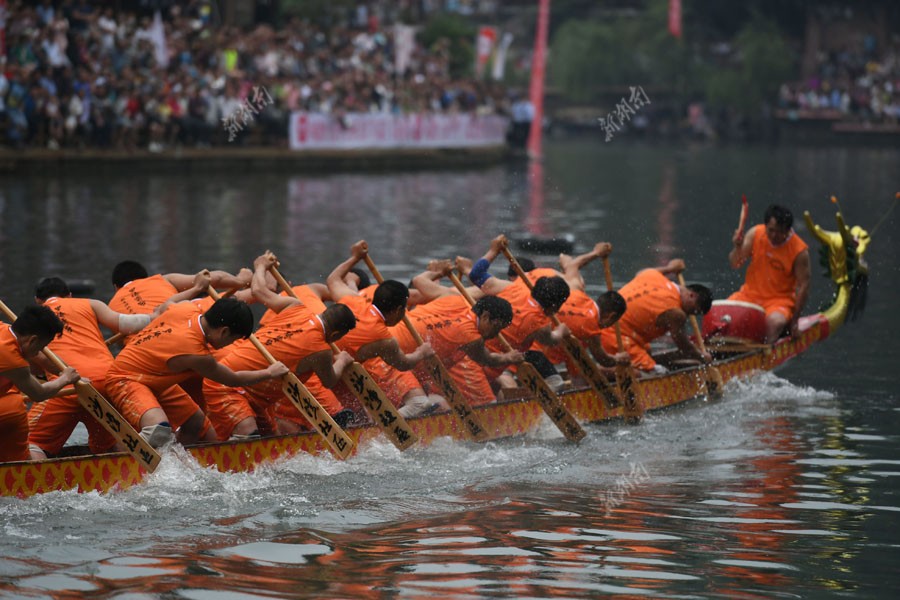 关于波尔图训练开放日,窗口期队长鼓劲引欢呼,国王杯在即,数据趋势出现新变化的信息 关于波尔图训练开放日,窗口期队长鼓劲引欢呼,国王杯在即,数据趋势出现新变化的信息